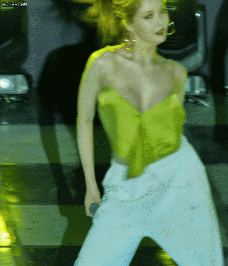 dd2906343adee030d43bc2b29813dbf4_1620953156_3726.gif