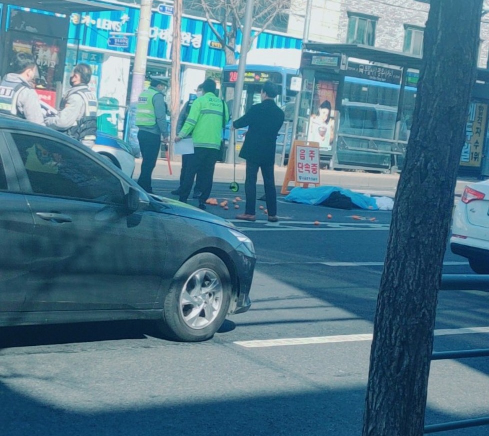 Screenshot_20210220-044137_KakaoTalk.jpg