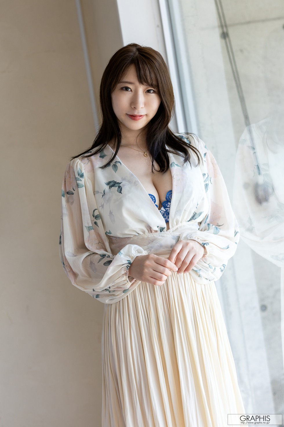 Monami Takarada 6 (1).jpg