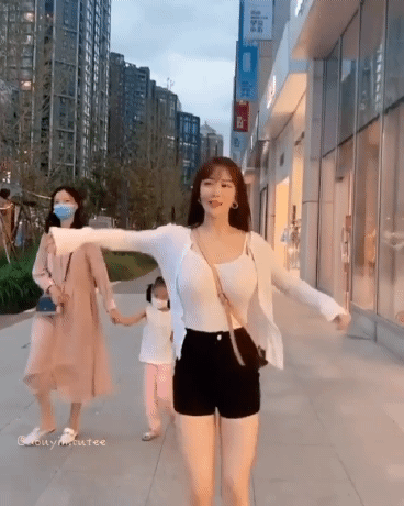 douyin.cutee_20201027_024446_0_1.gif