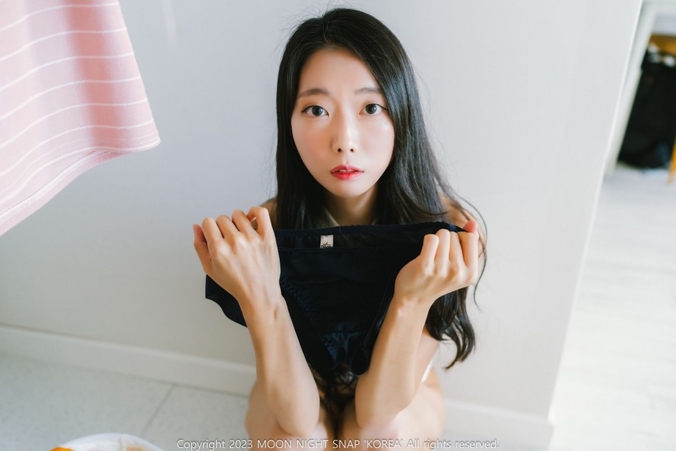 Mona (모나) 6 (3).jpg