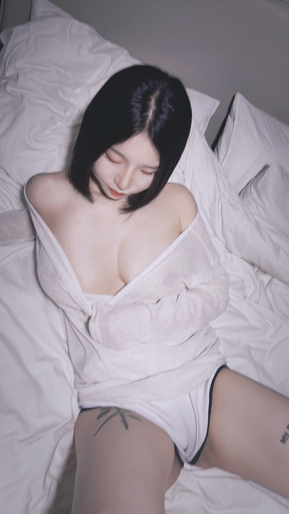 JYEONGTN 1 (1).jpg