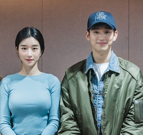 서예지가슴.jpg