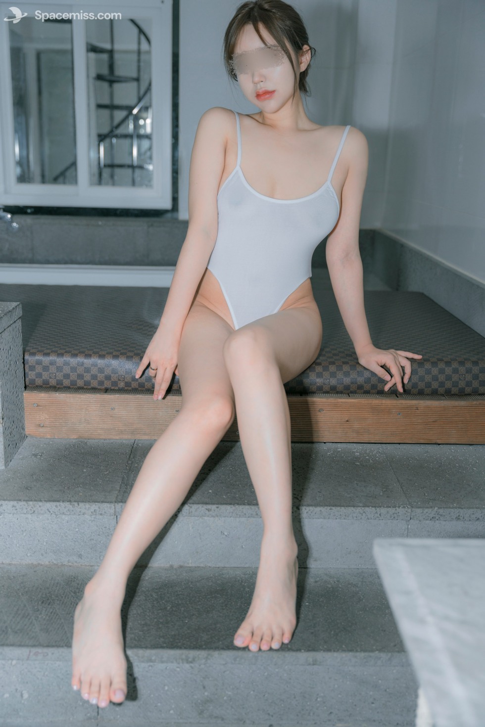 Cony (코니) 6 (2).jpg