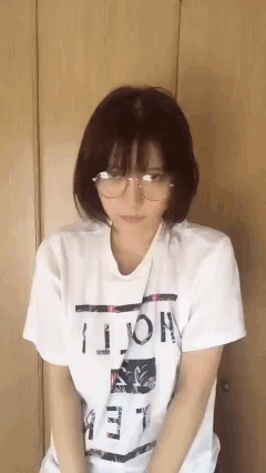 일본여자의_변신.gif