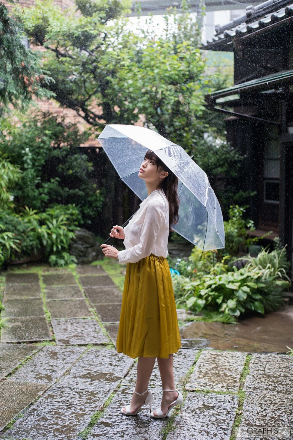 Shoko Takahashi 6 (1).jpg