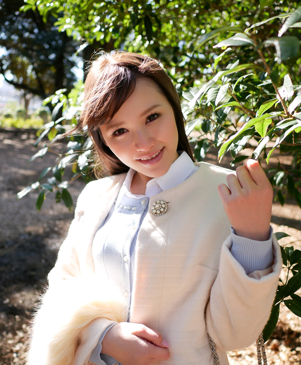 Shiori Uehara 1 (9).jpg
