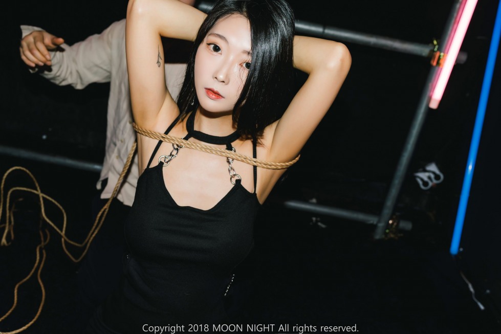 Mona (모나) 7 (1).jpg