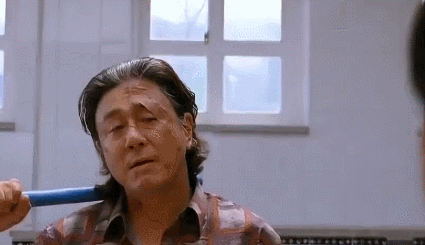 좀 맞자.gif