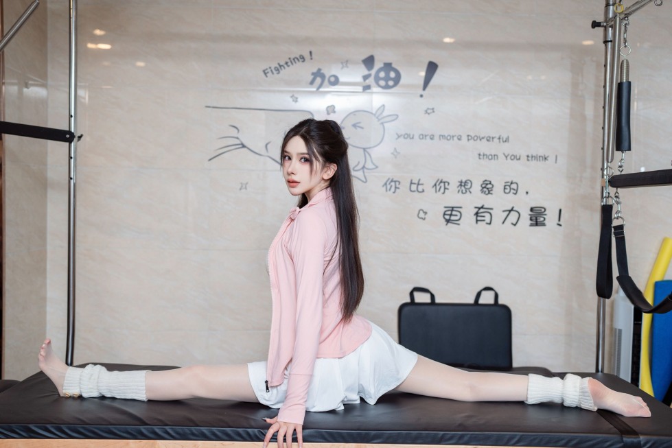 李丽莎《私购流出》 1 (6).jpg