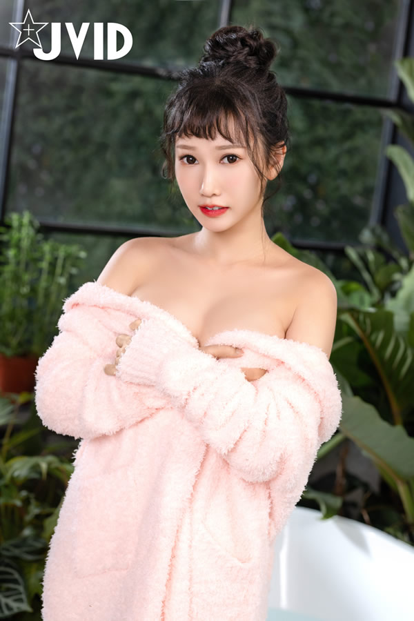 JVID 10 (19).jpg