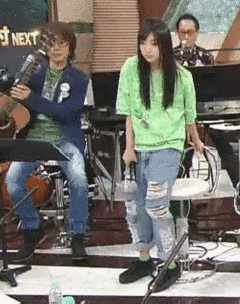 d95b80cf5b24ce4916f2693643b9ac5e_11276065436_1.gif