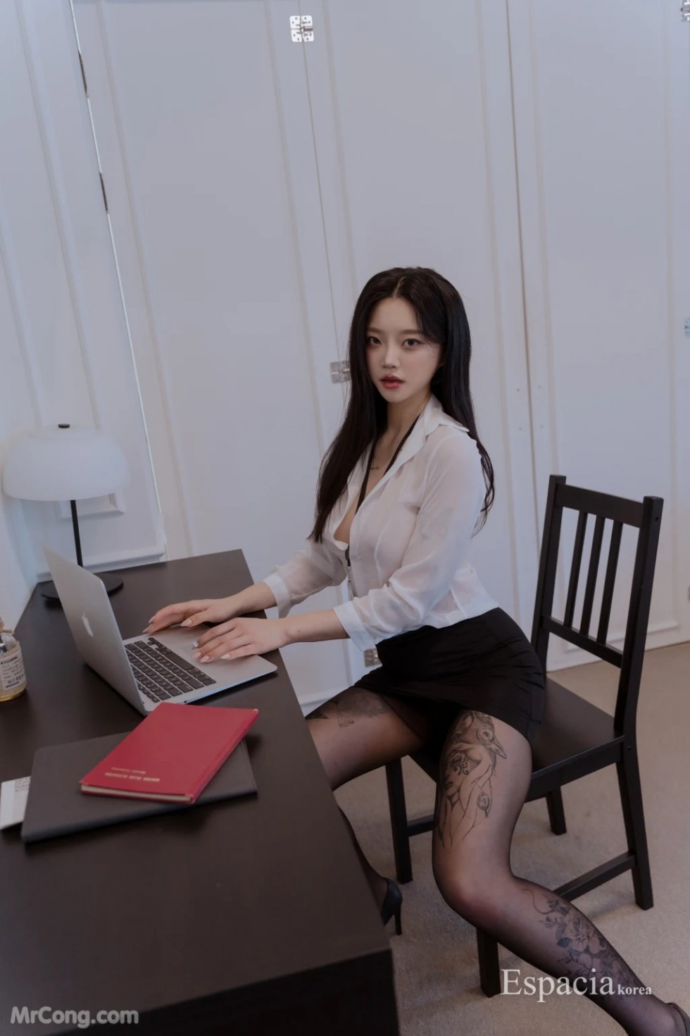 Mina (민아) 6 (7).jpg
