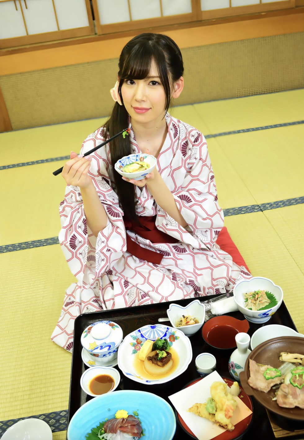 Akari Tsumugi 12 (3).jpg