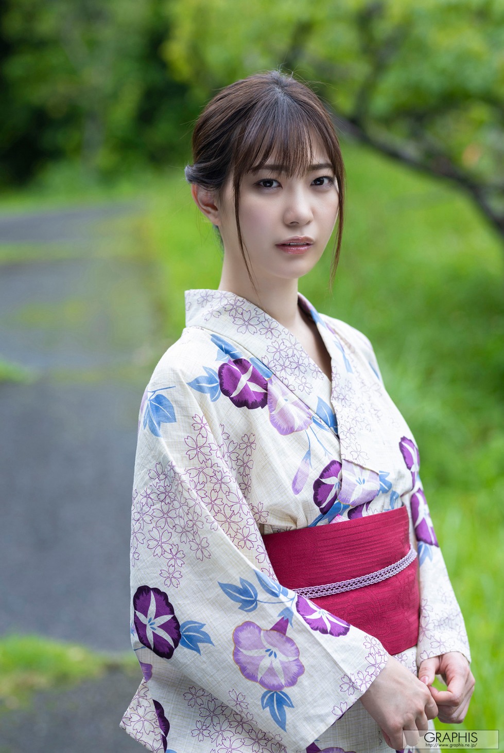 Akari Mitani 11 (16).jpg