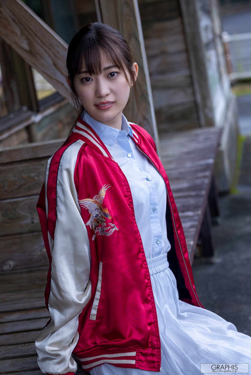 Akari Mitani 11 (6).jpg