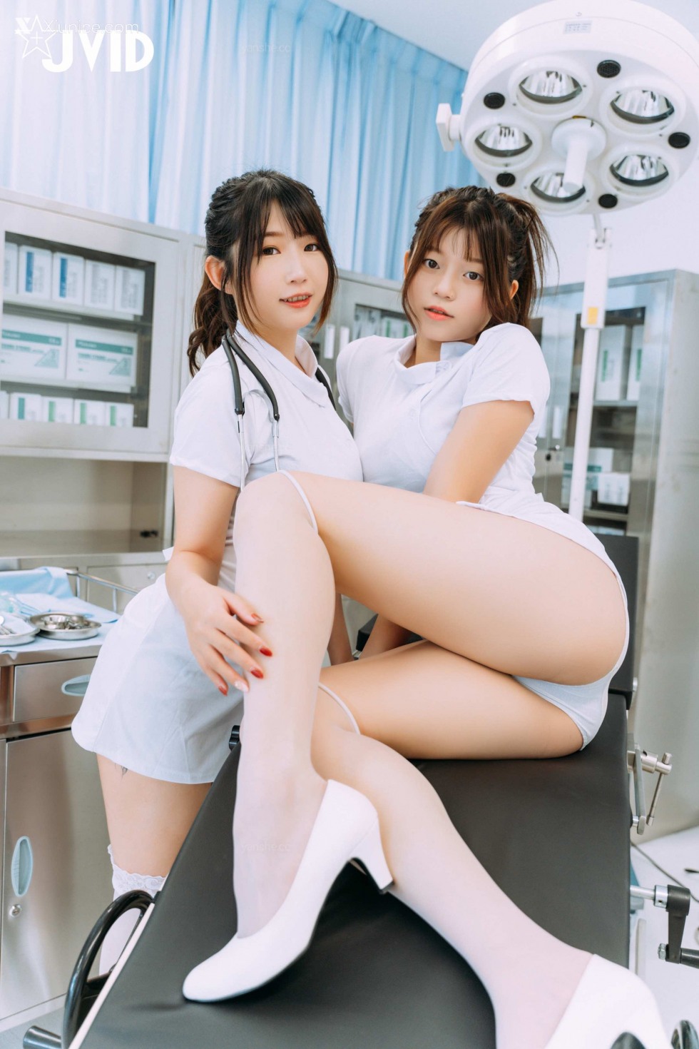 JVID-Rou-baoMini-and-Bai-jin-xiunice.com-016.jpg