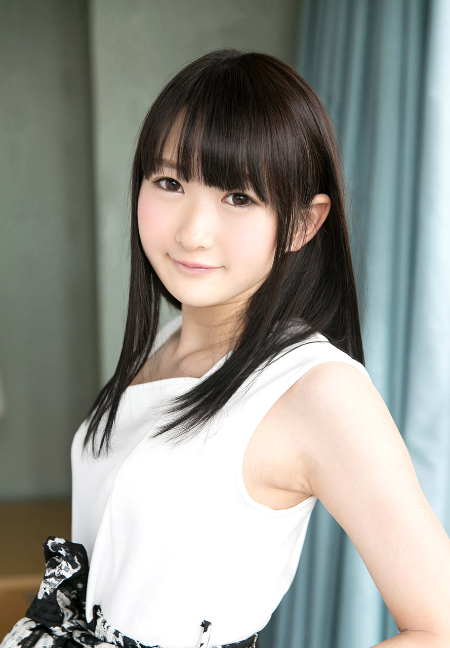 Airu Minami 1 (2).jpg