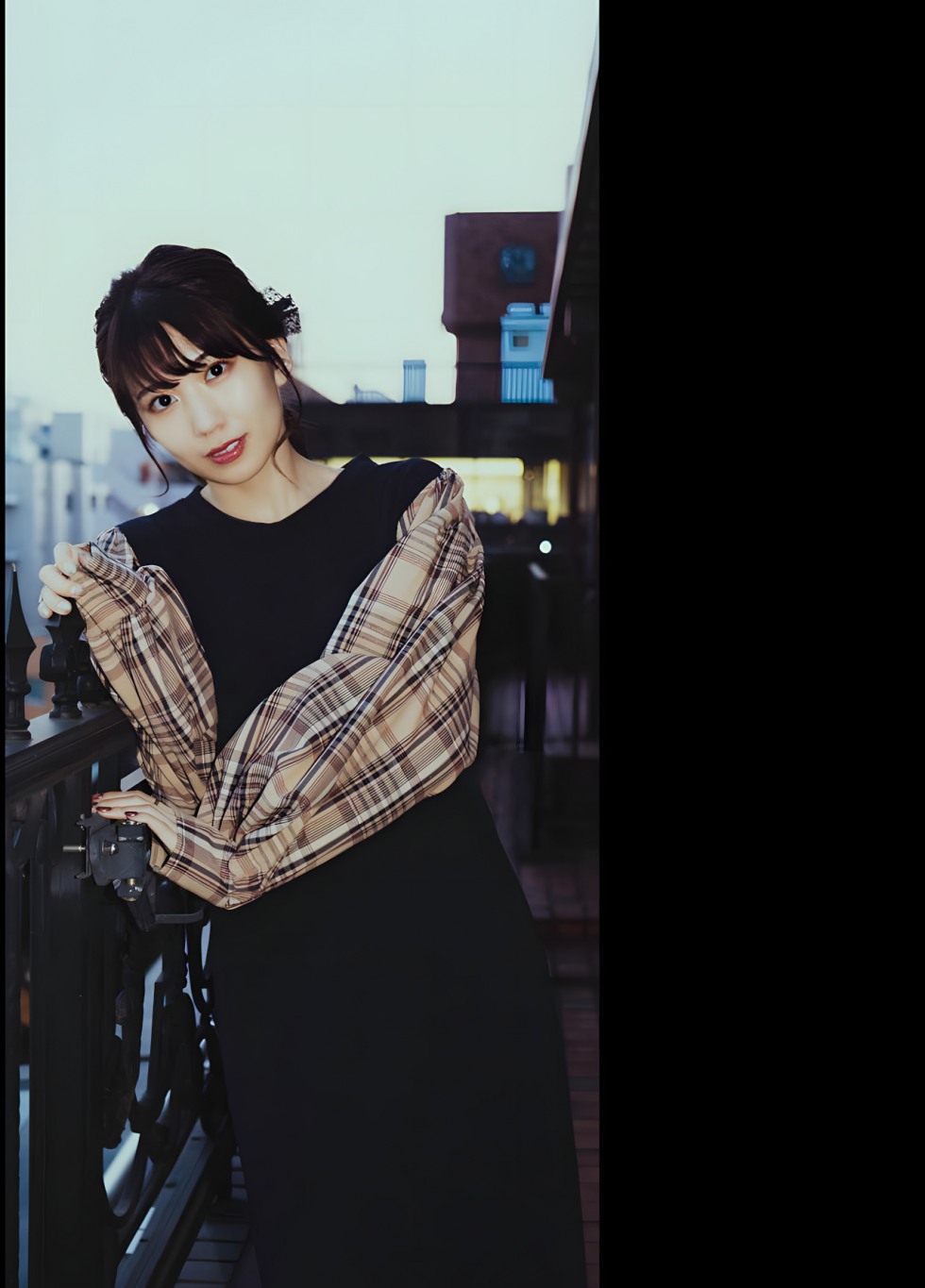 Aika Yamagishi, Yuki Takeuchi 1 (2).jpg