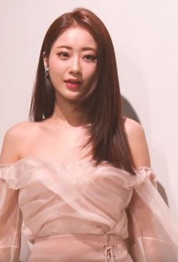 250px-190412_경리.jpg