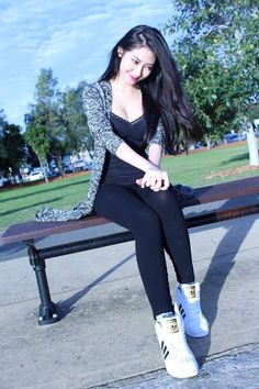 7b05ffea8d7418baa827bf90fb81c1d4.jpg