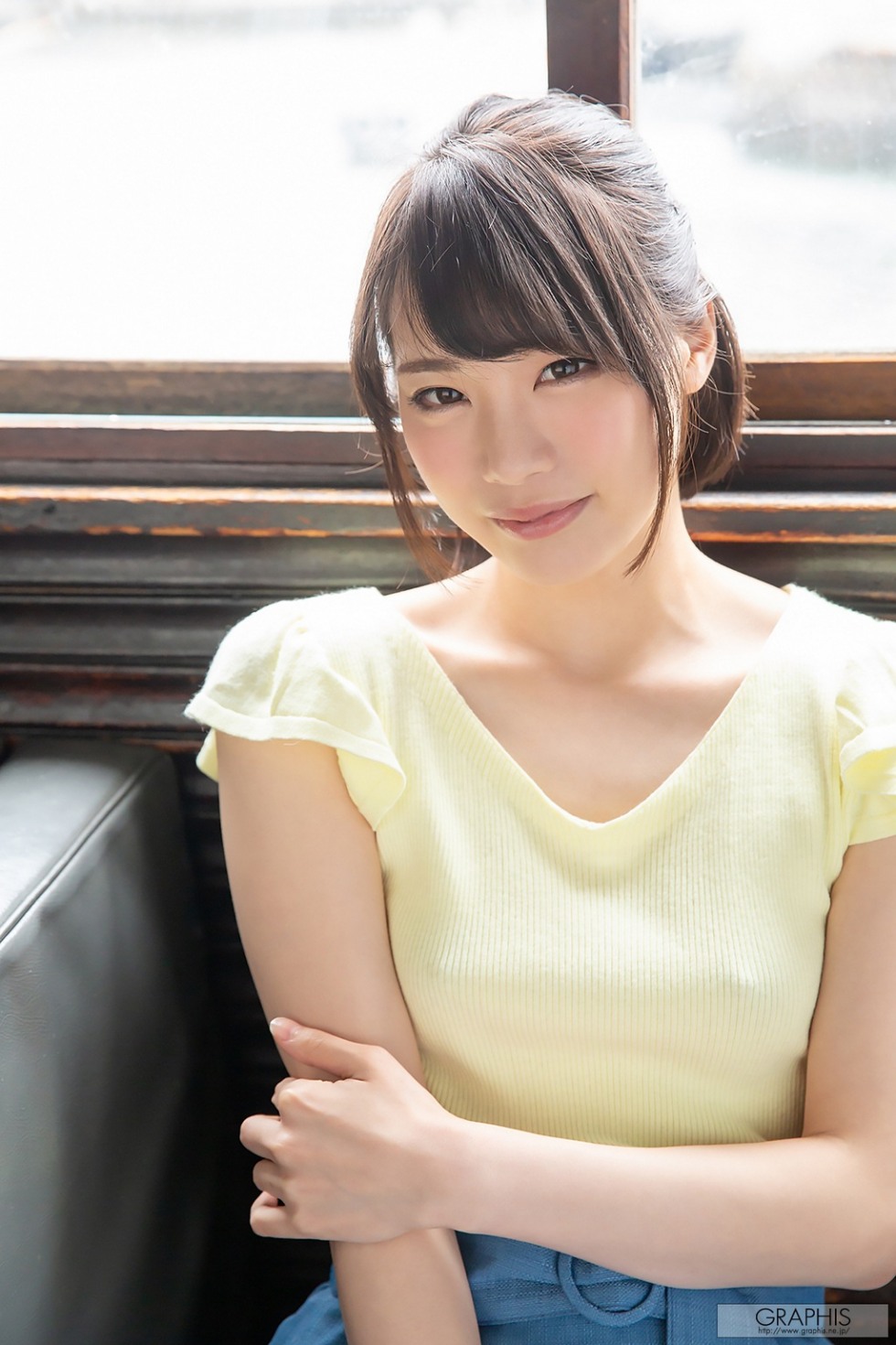 Airi Suzumura 1 (19).jpg