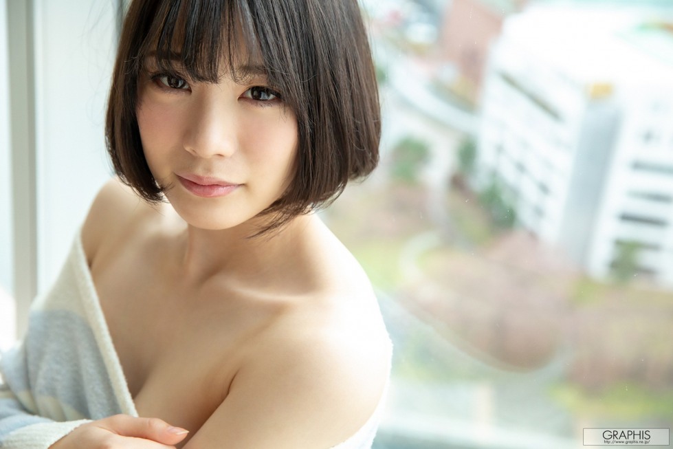 Airi Suzumura 1 (6).jpg