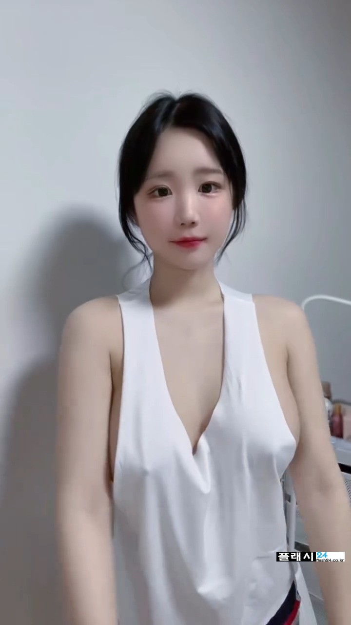 COR8BcWHu8oIA8thotyQ2J7KcOP9YHn.jpg