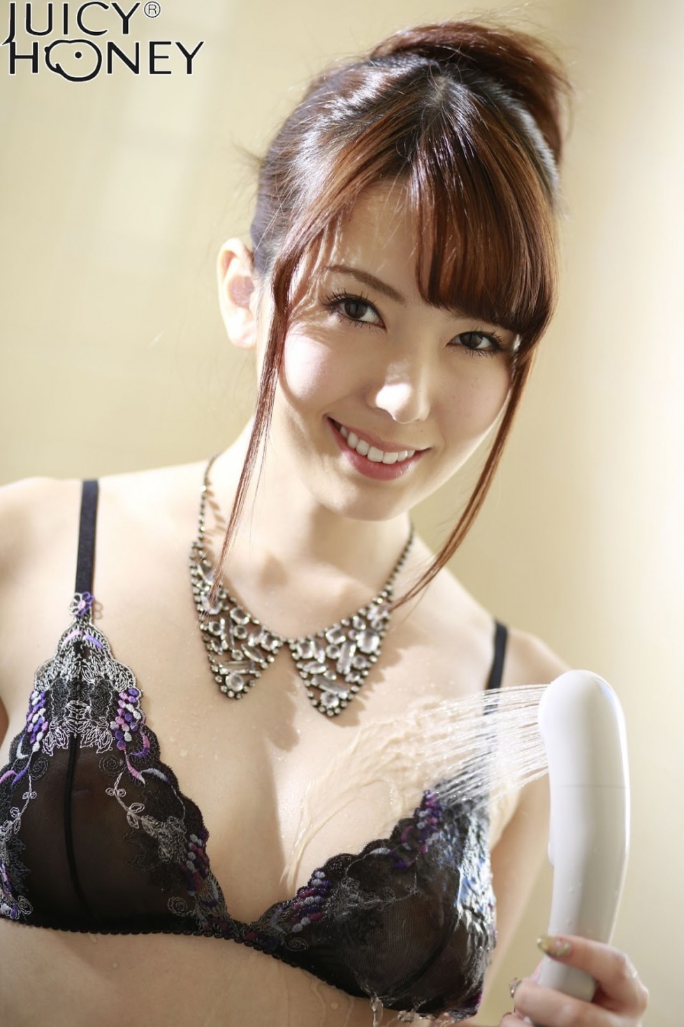 Yui Hatano 2 (35).jpg