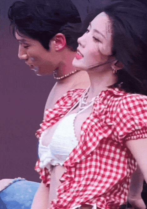 GIF_20250707_031331_586.gif