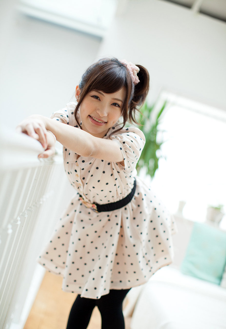 Moe Amatsuka 2 (2).jpg