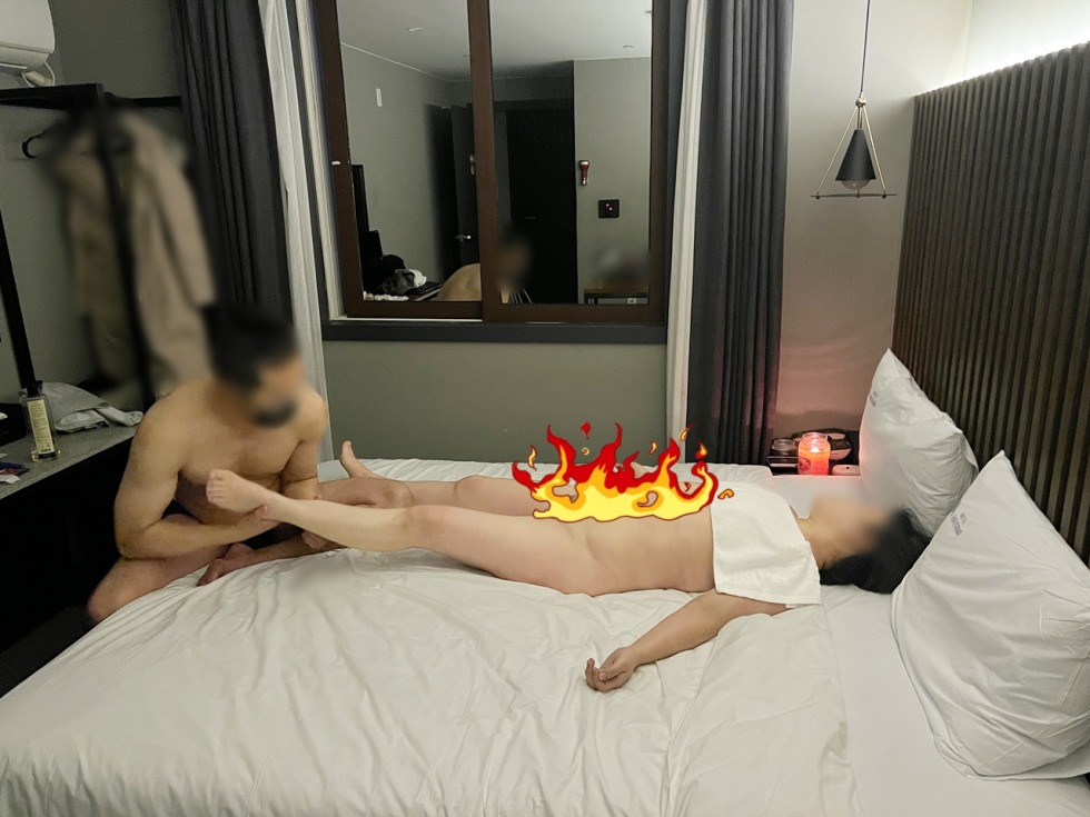 GRDU79kaYAAvW5e.jpg
