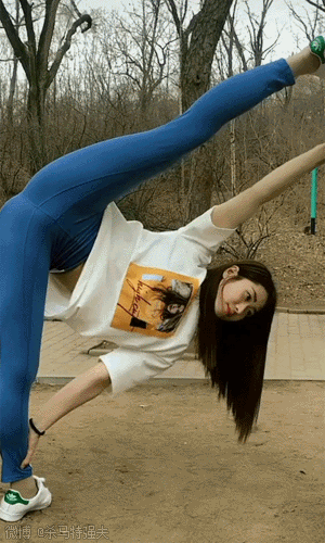 0_AdKGu0tR_fb36f4466695e5b3716daa65ade63bb6ec20e3ac.gif