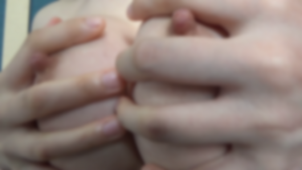 FC2-PPV-4447958-3.png