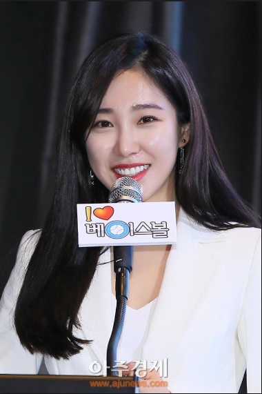 최희.jpg