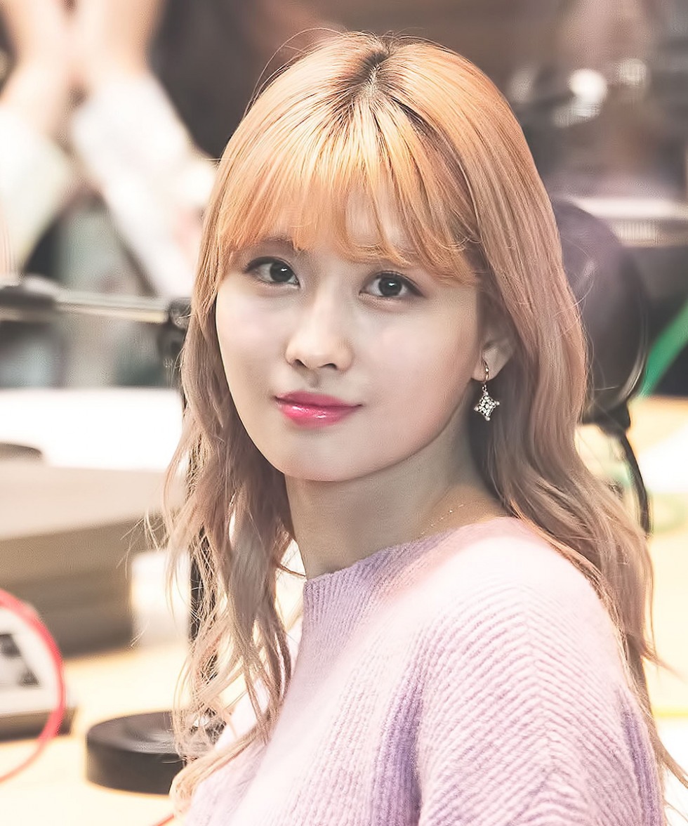 161110_트와이스_채영_모모_정오의_희망곡_by._정연은_사랑_(4).jpg