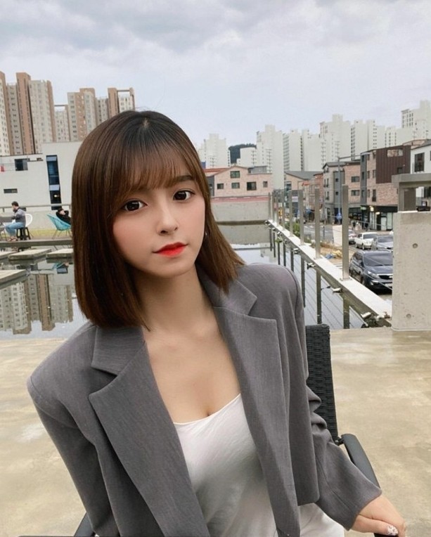 하윤.jpg