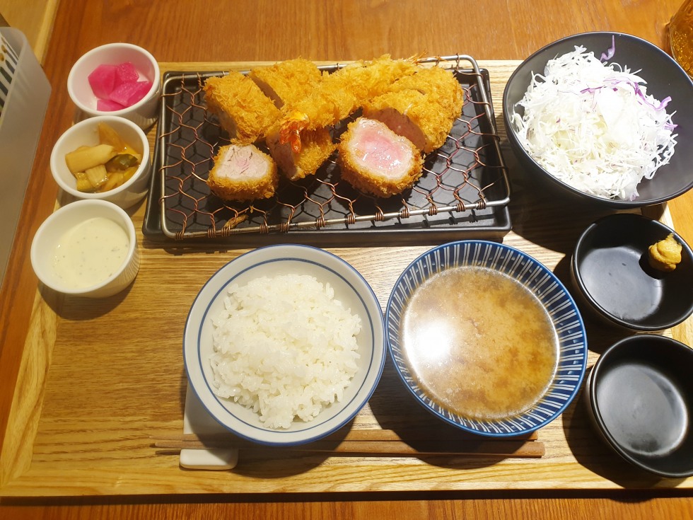 02.jpg