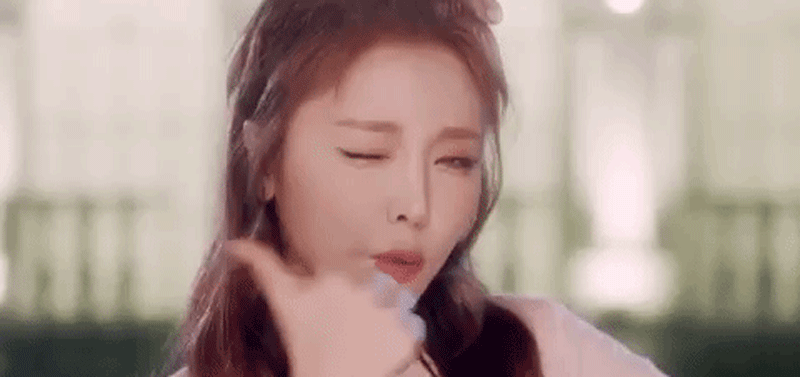 2RmO93Gkay.gif