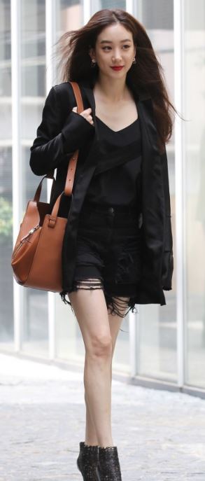 려원아님.JPG