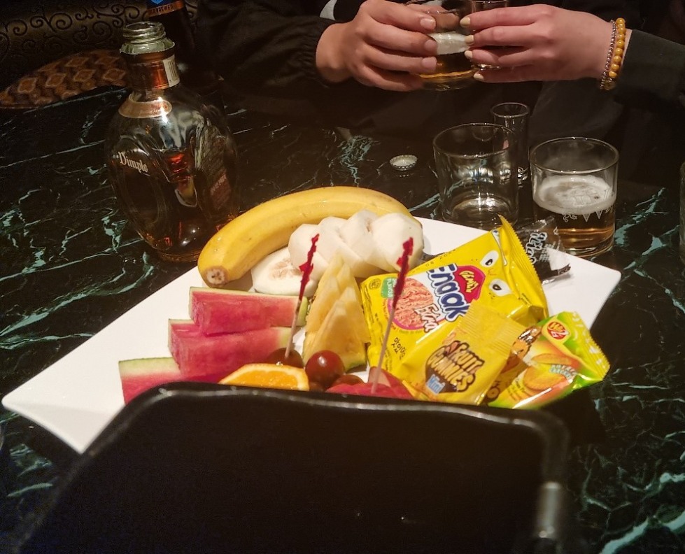 1-2.jpg