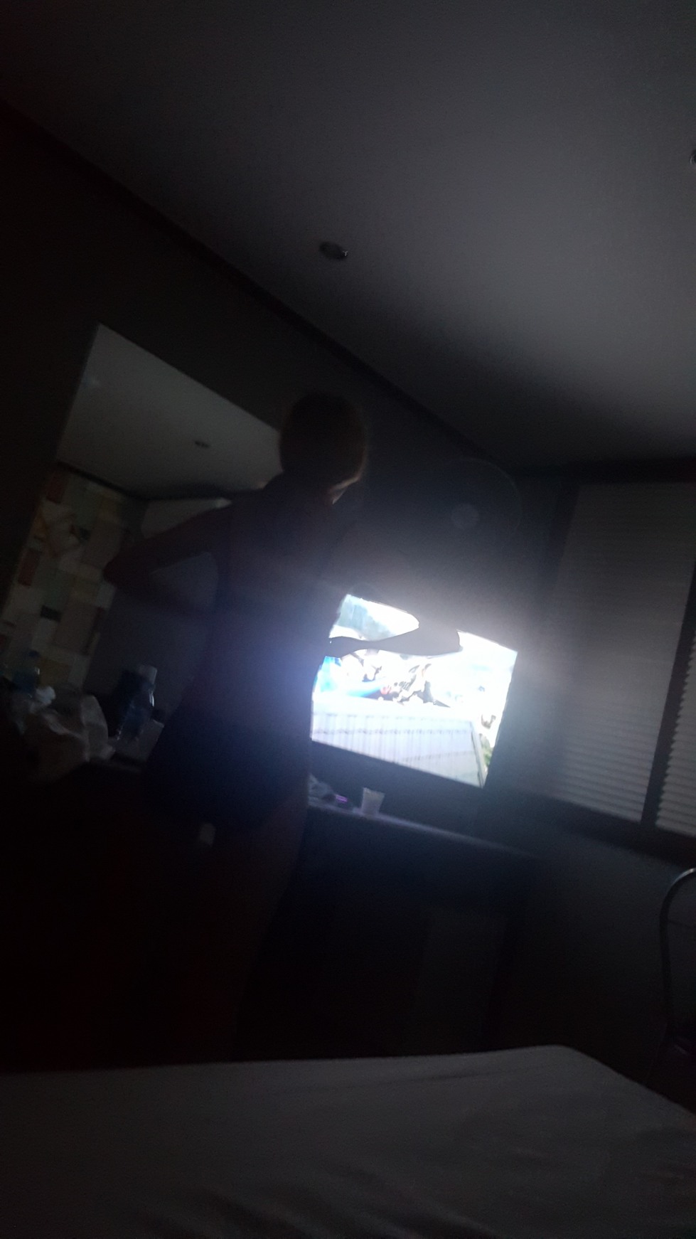 0IMG_20180809_010600HD.jpg