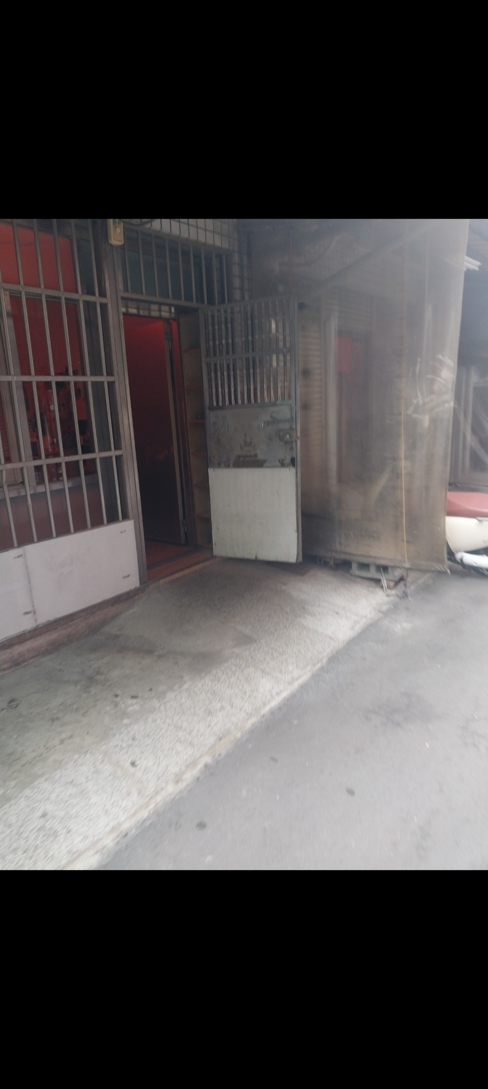 철문1.jpg