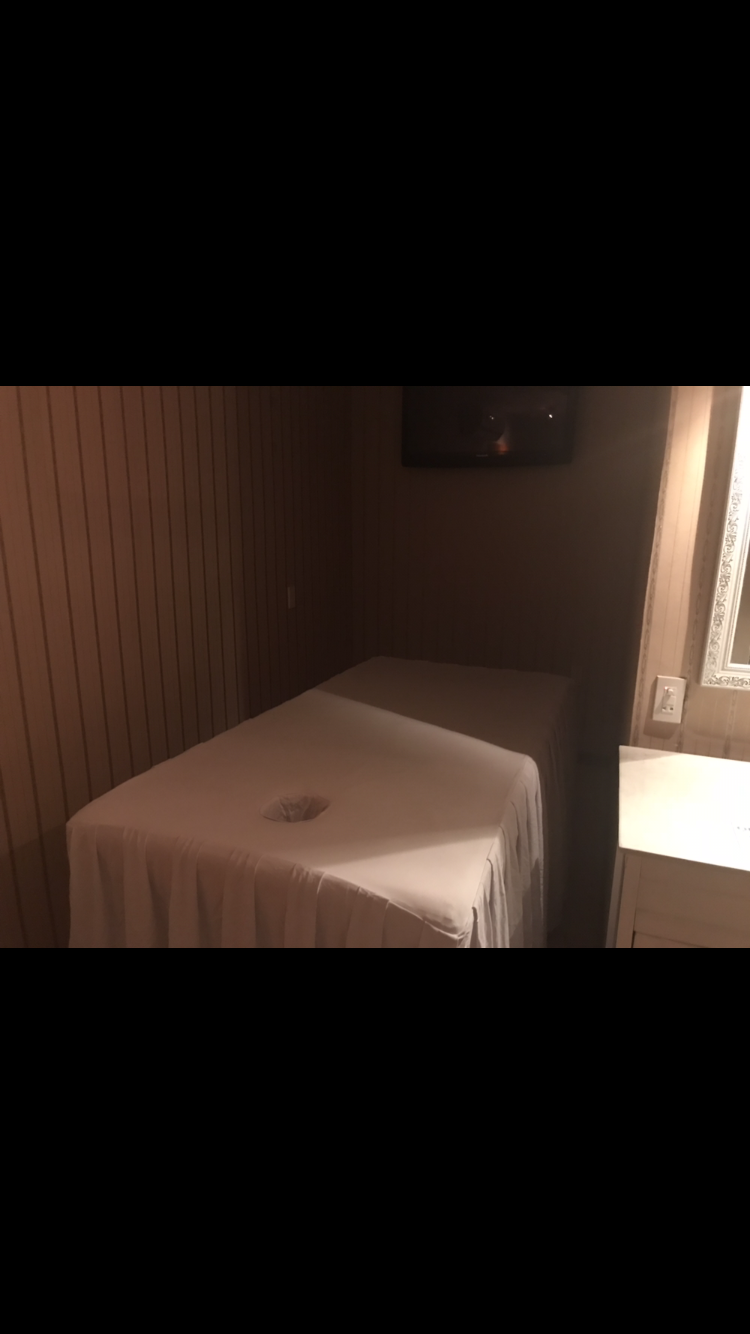 D7E02410-A18D-44EF-840E-1D505F81E87B.png