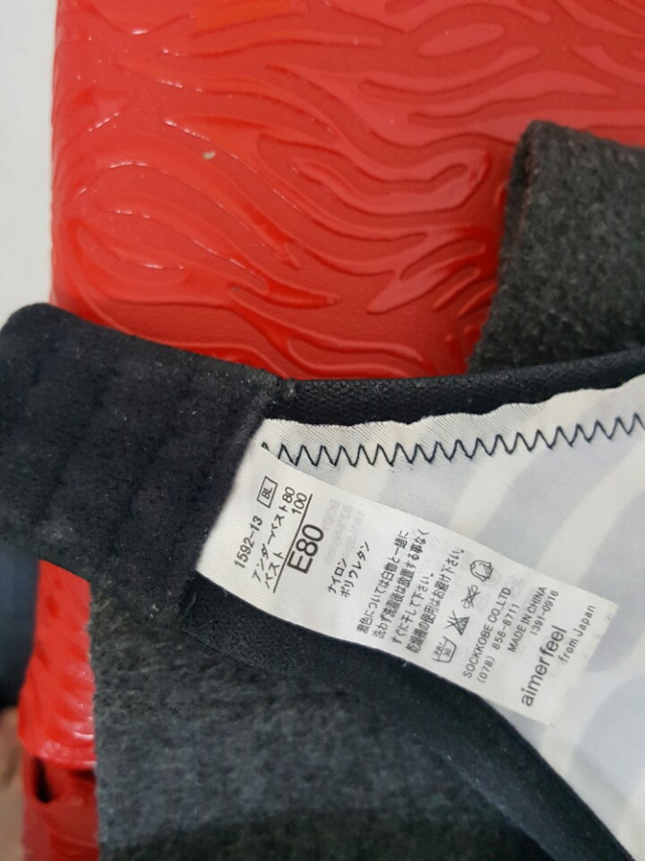 2012992136645.jpg